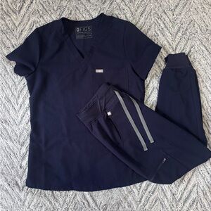 FIGS XS/XS Navy Blue